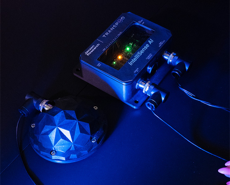 Autonomous surveillance sensing system